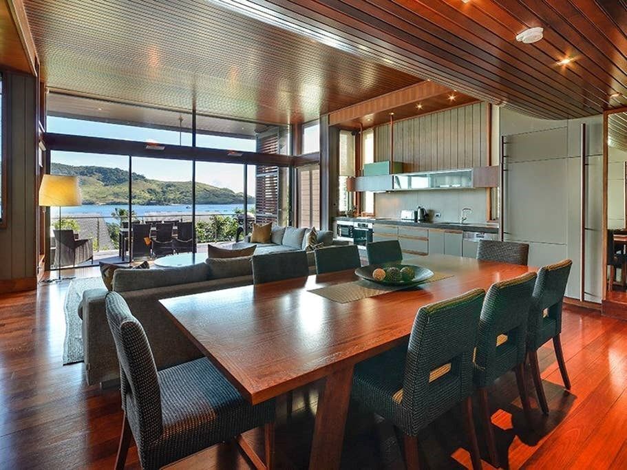 Yacht Club Villa 32 - Beautiful Villa on Hamilton Island