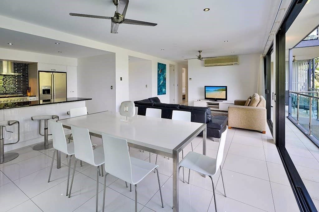 Pinnacle 7 - Garden View Apartment on Hamilton Island