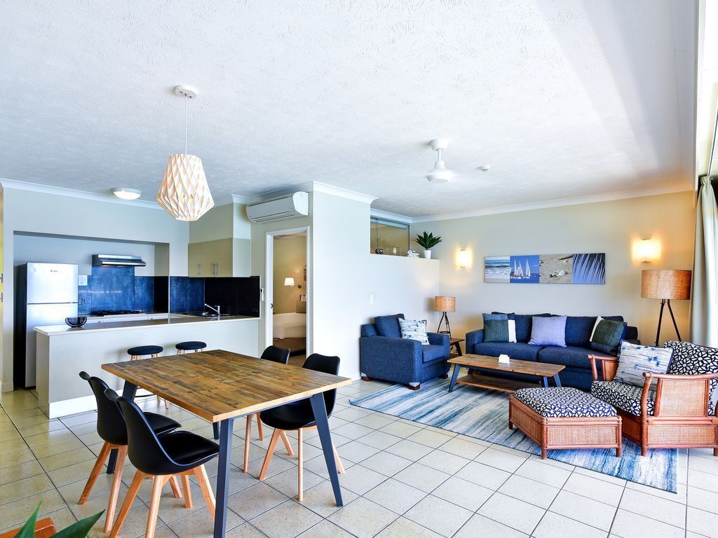 Whitsunday Apartment West 902