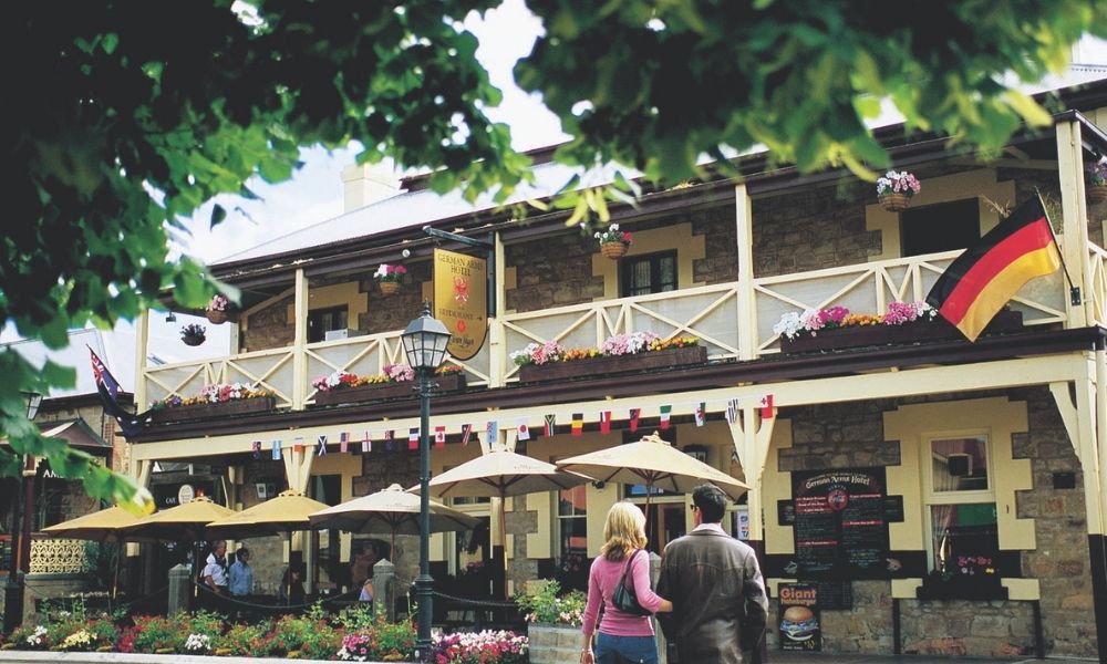 Adelaide City and Hahndorf Sightseeing Tour