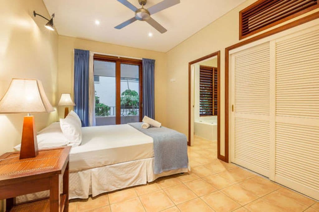 Chez Willow Villa 1 - Only 2 Mins Walk to Beach & Restaurants