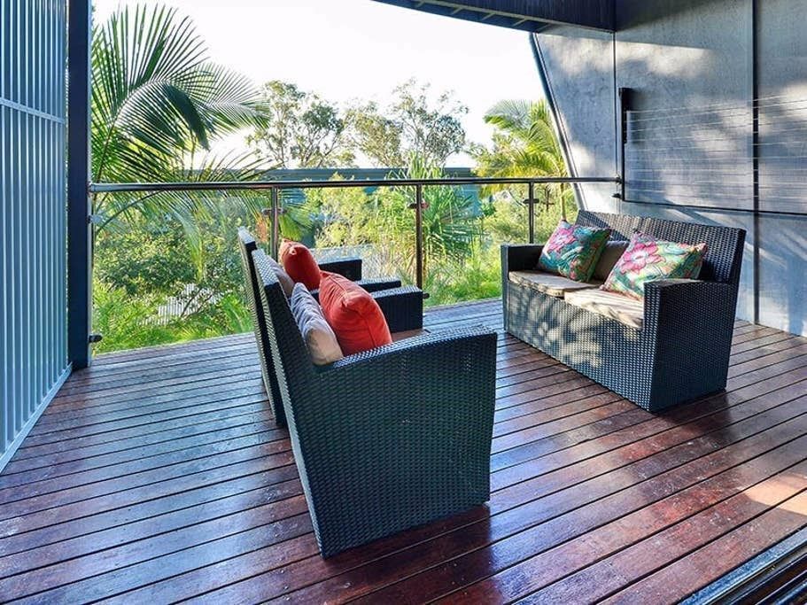 Pinnacle 2 - Seaview Apartment on Hamilton Island