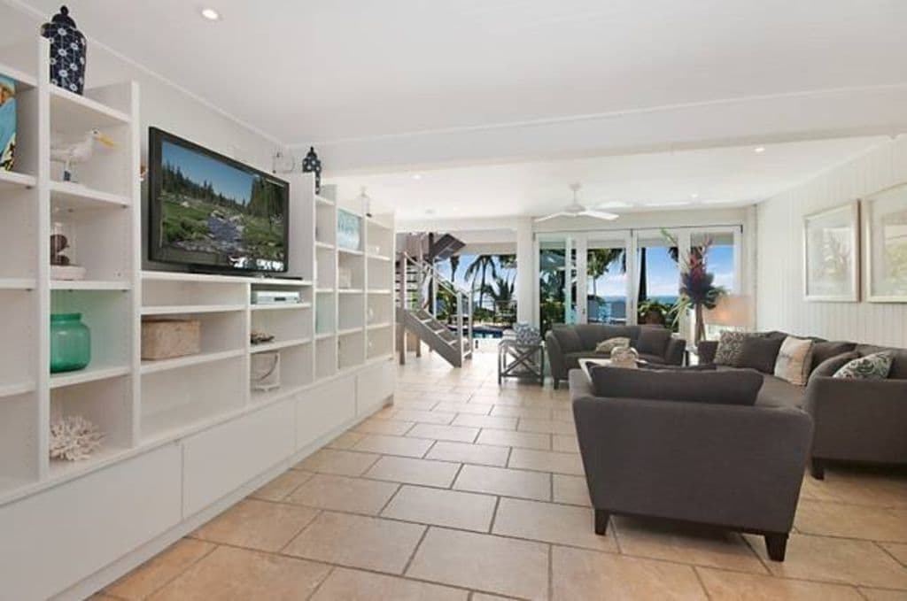 15 Wharf St-Beachfront