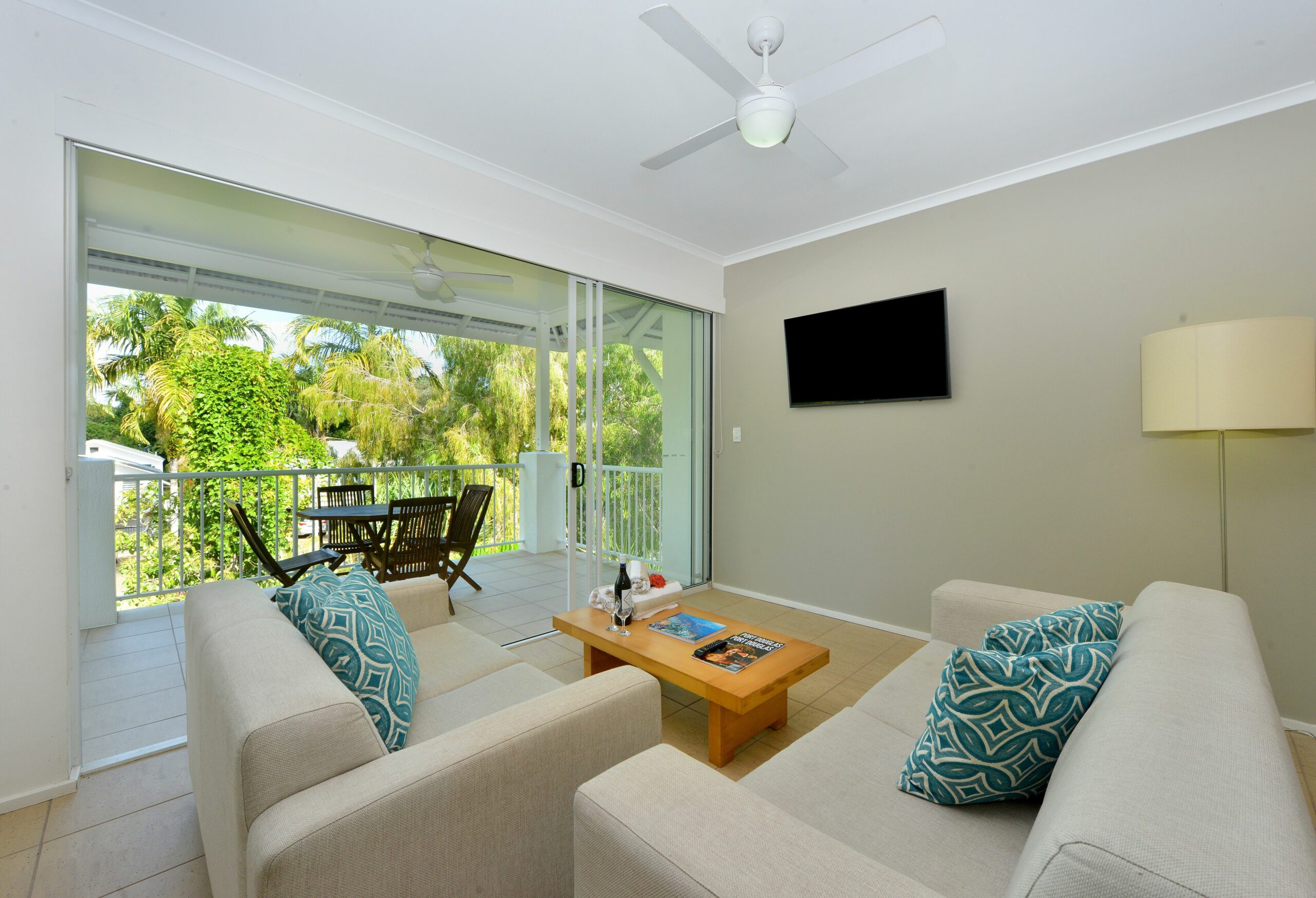 Ocean Sounds-beachside Apartment Just 150 Metres From the Beach