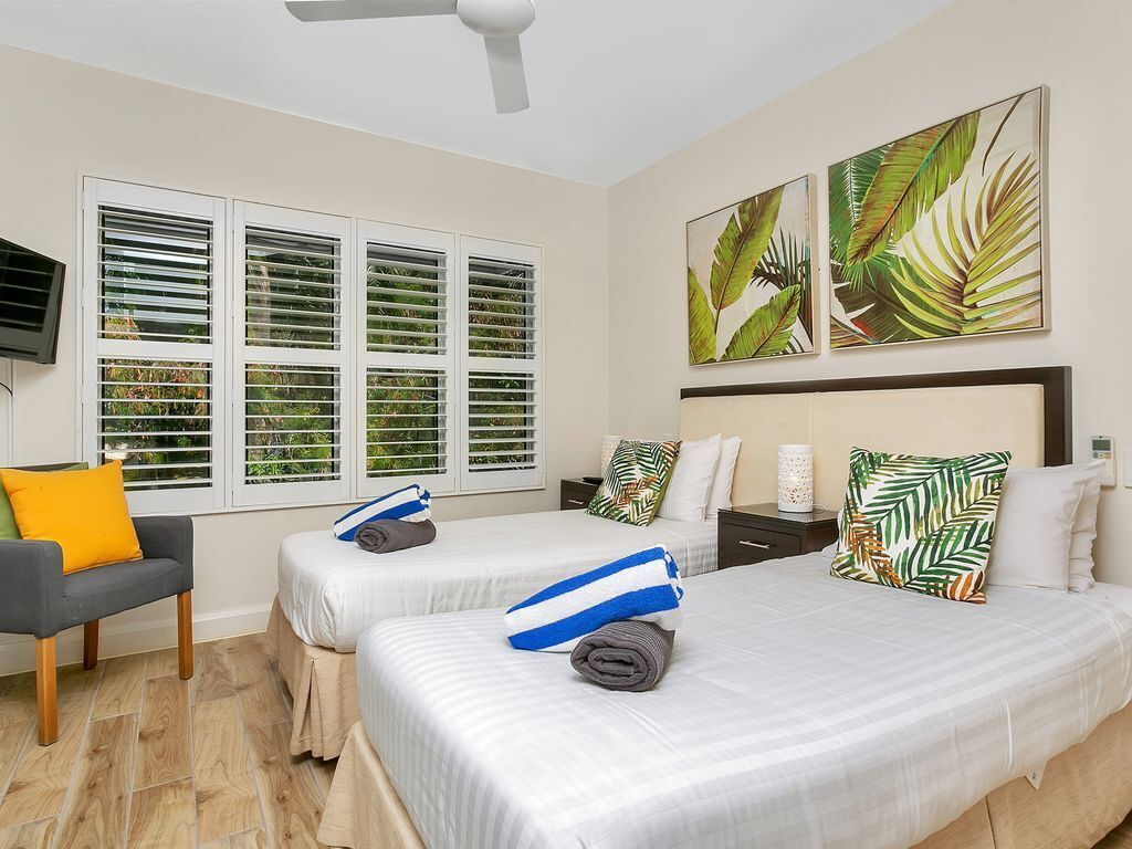 Peppers Beach Club Resort @ Palm Cove 2121/2122 3 Bedroom Apt Spa Bath