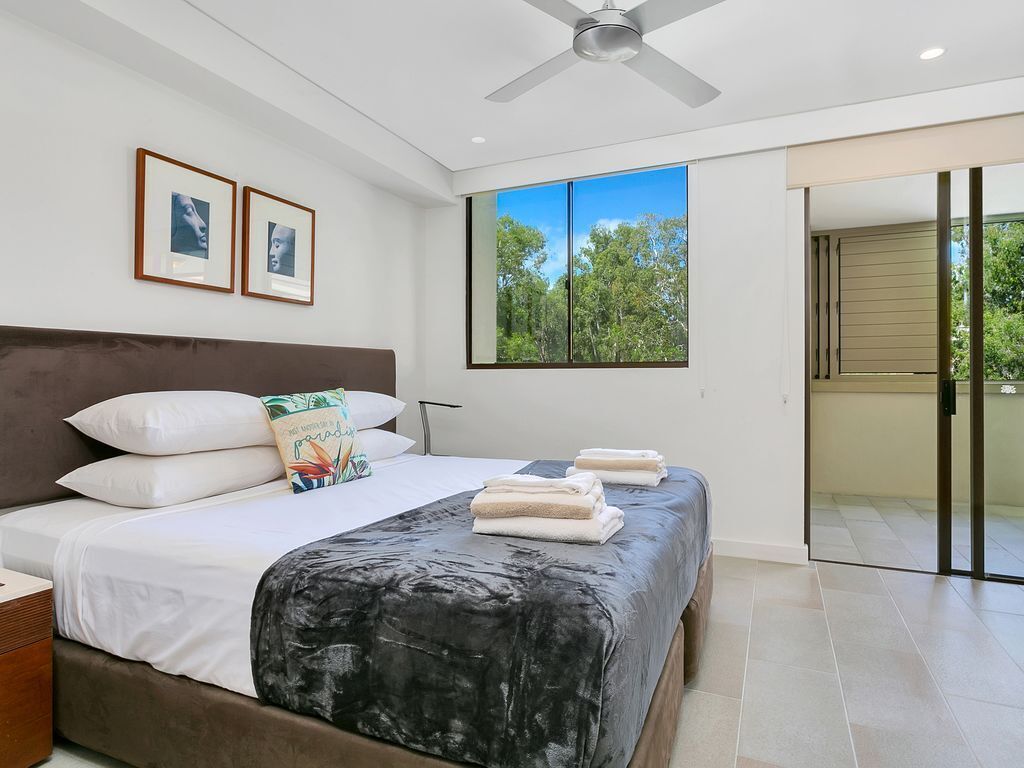 Sea Temple Palm Cove Apt 305 Offers Luxury Beach Accommodation in Palm Cove
