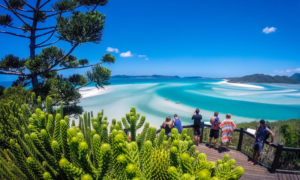 60 Minute Whitsunday Flight and Northern Exposure Rafting Package