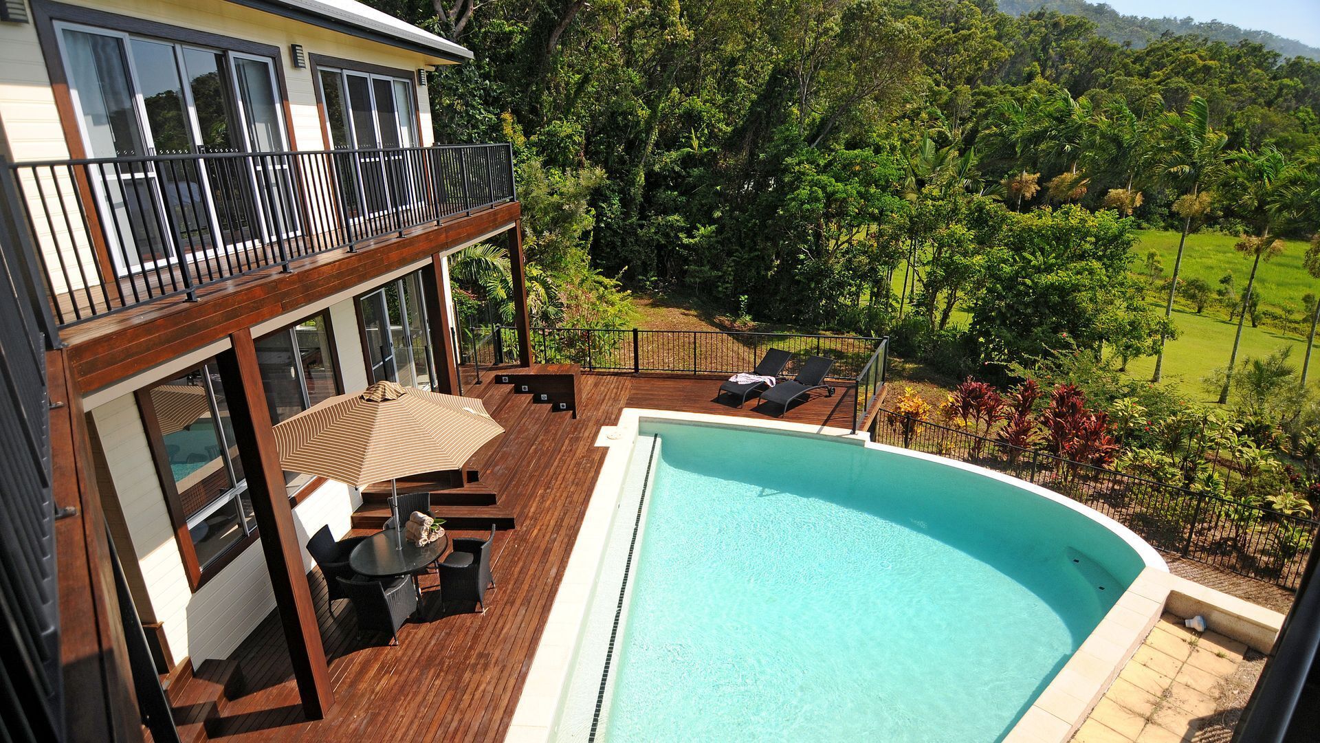 Port Douglas Sea Views Estate