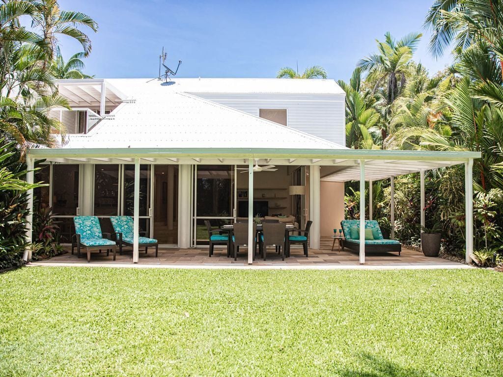 Coral Shore Villa 437 Port Douglas