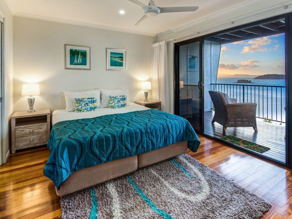 3 The Panorama Hamilton Island 2 Bedroom 2 Bathroom Ocean View Modern Apartment