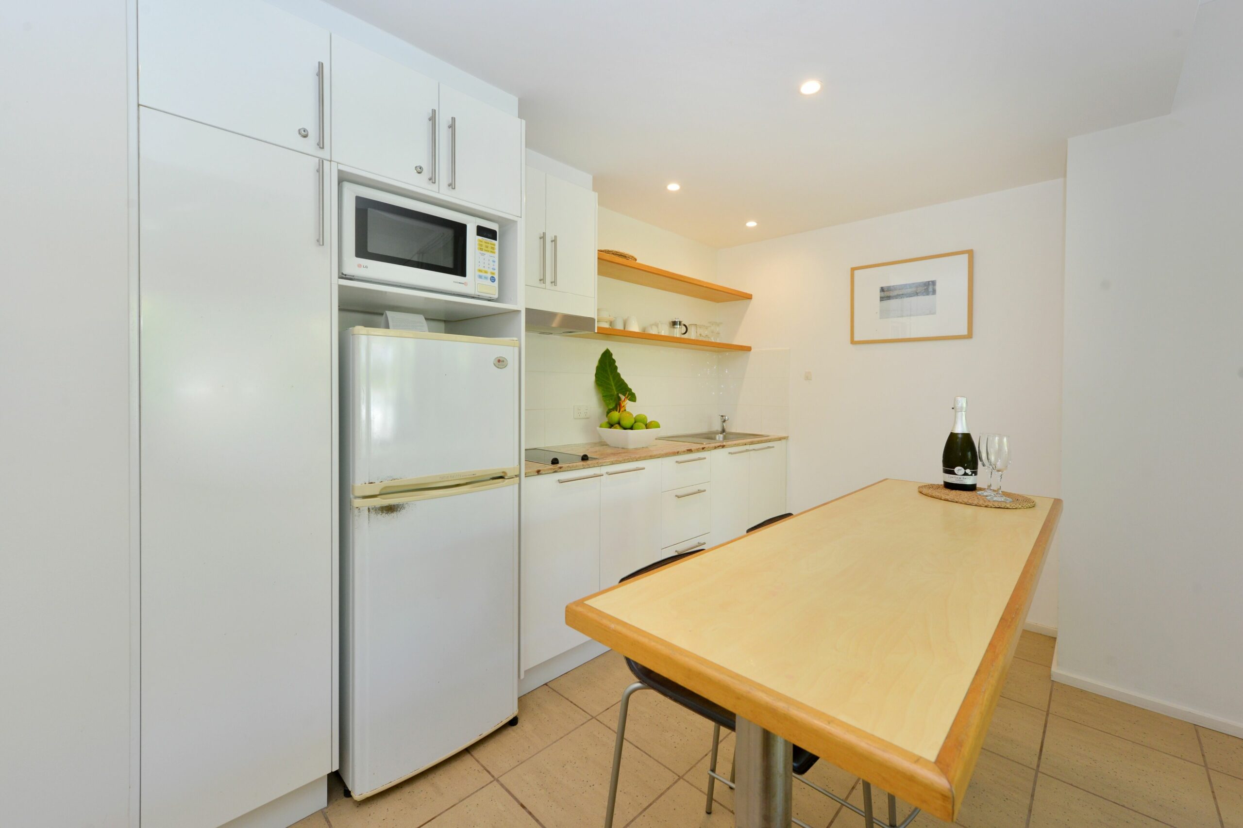 Ocean Sounds-beachside Apartment Just 150 Metres From the Beach