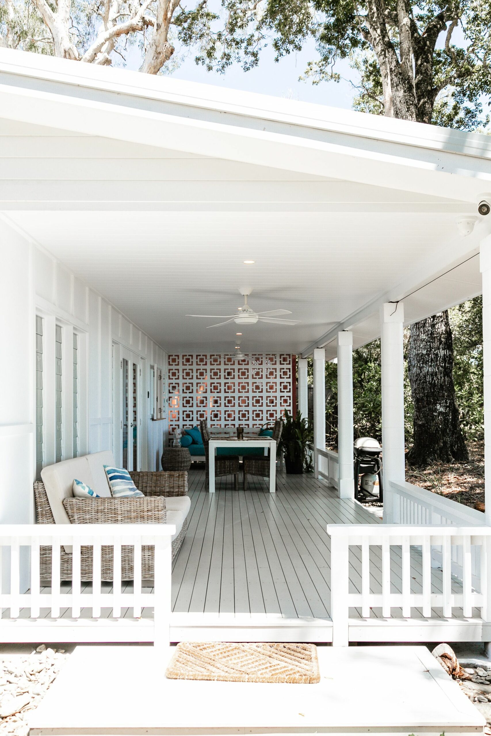 Beachfront Cottage on the World Famous 4 Mile Beach, Port Douglas