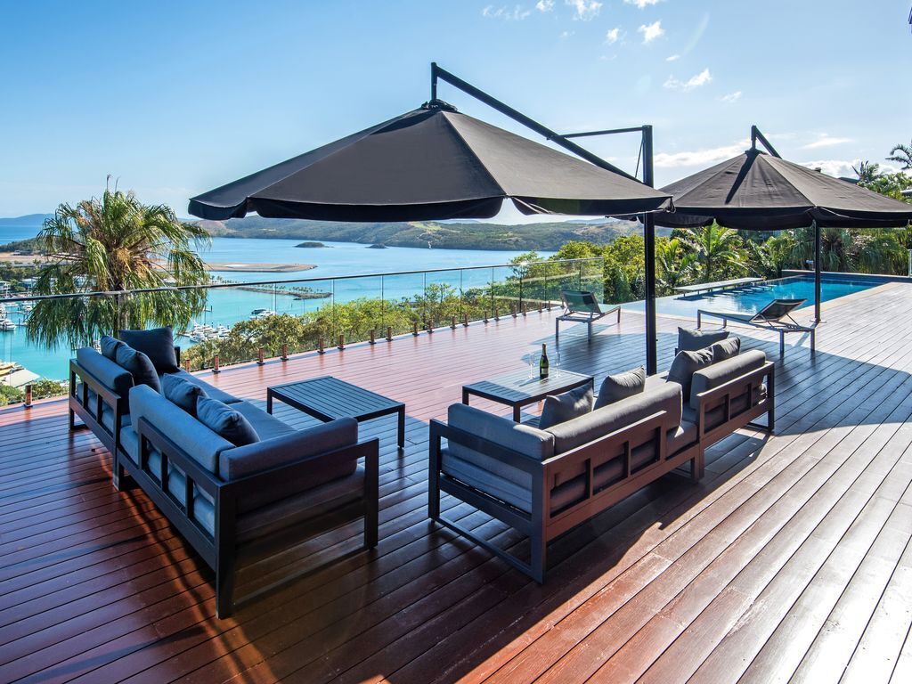 Southwinds - Stunning 7 Bedroom House on Hamilton Island