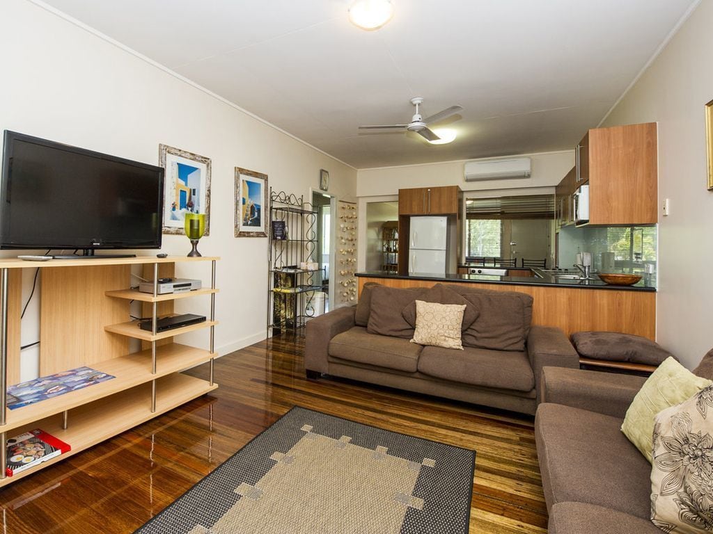 Picnic Bay Apartments Unit 3