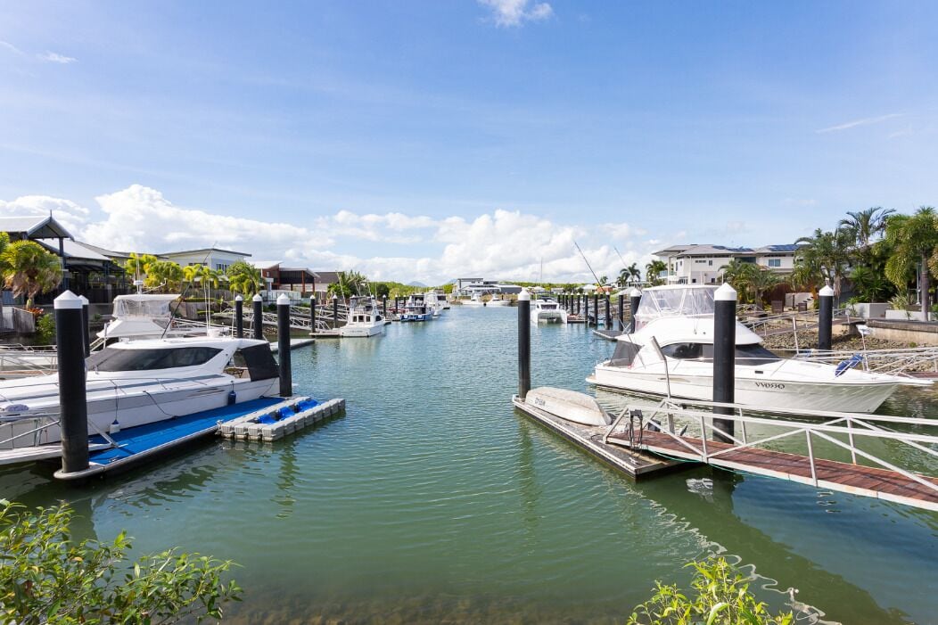 Cairns Beaches Home With Water View