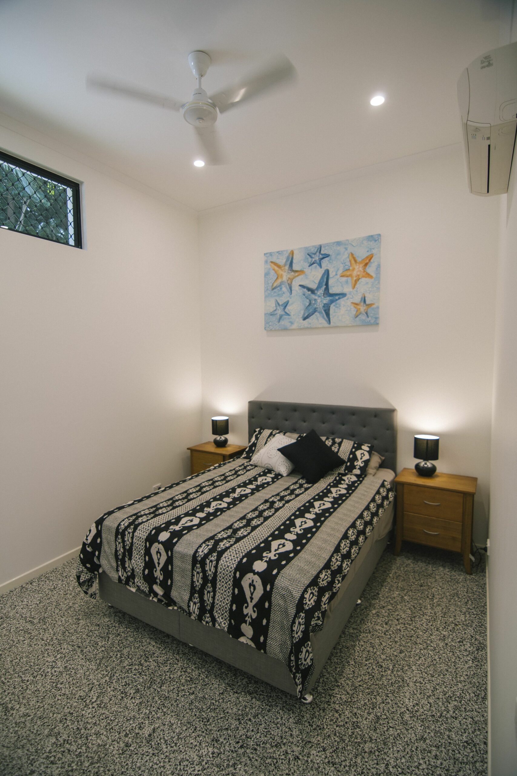 Golden Sunbird BnB - 2 Bedroom Apartment in Unique Rainforest Setting