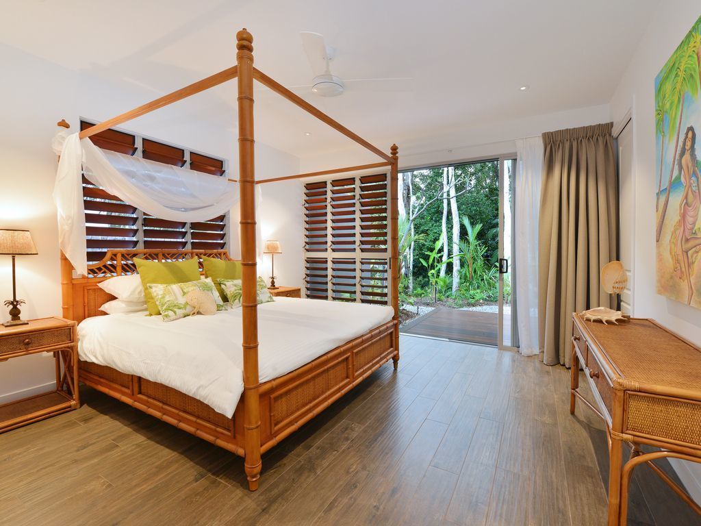 The Bahama House Port Douglas Luxury