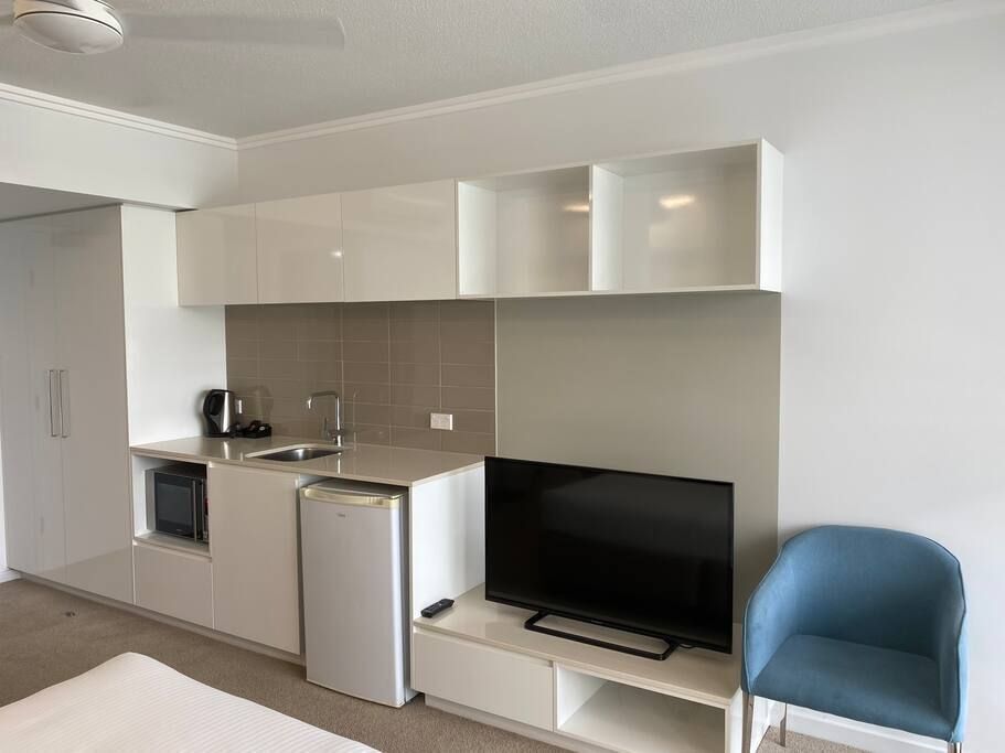 Dual Key Three Bedroom Apartment Close to CBD