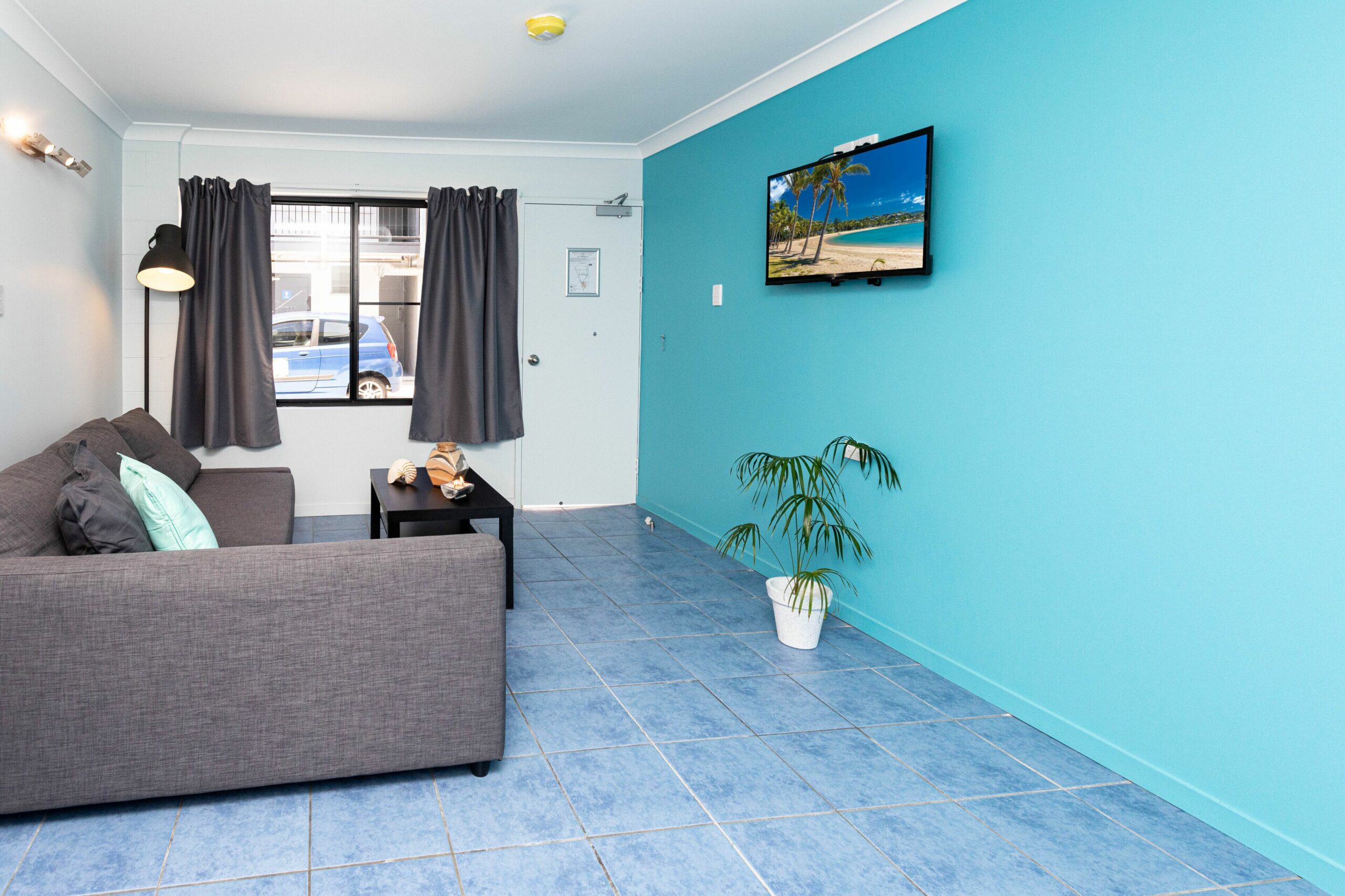 Airlie Sun & Sand Accommodation 4