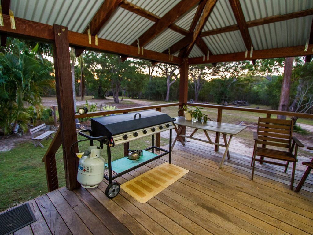 Ballantines - Bush n Beach Acreage Retreat