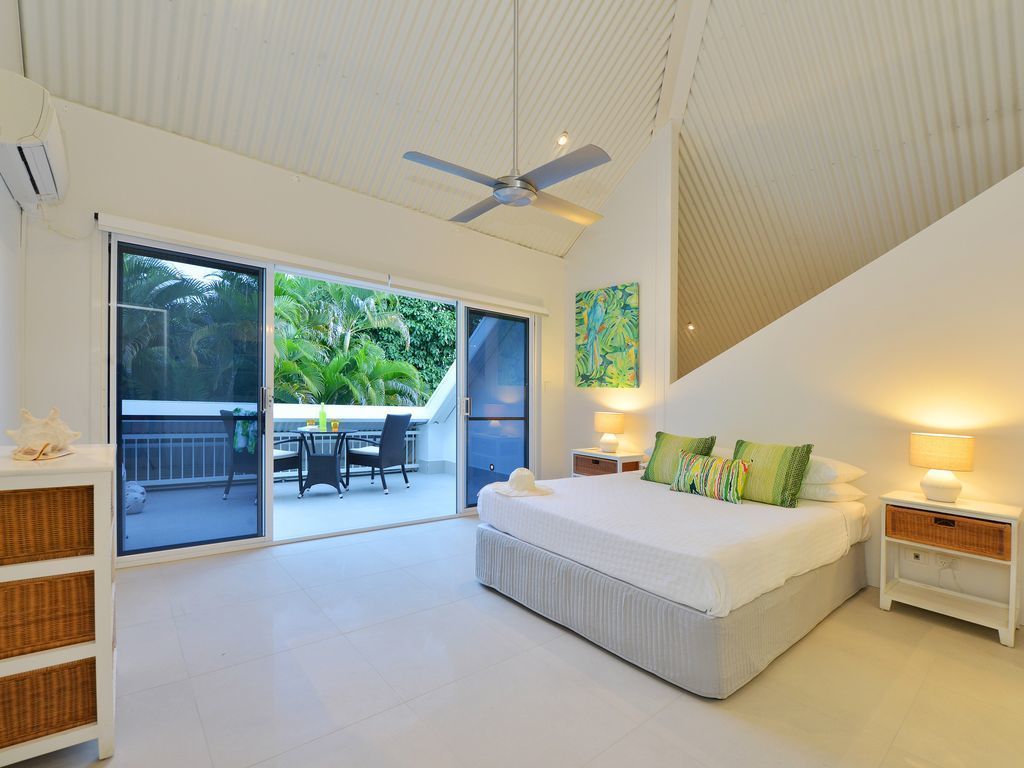 Serenity Port Douglas: Ultimate Beachfront Luxury