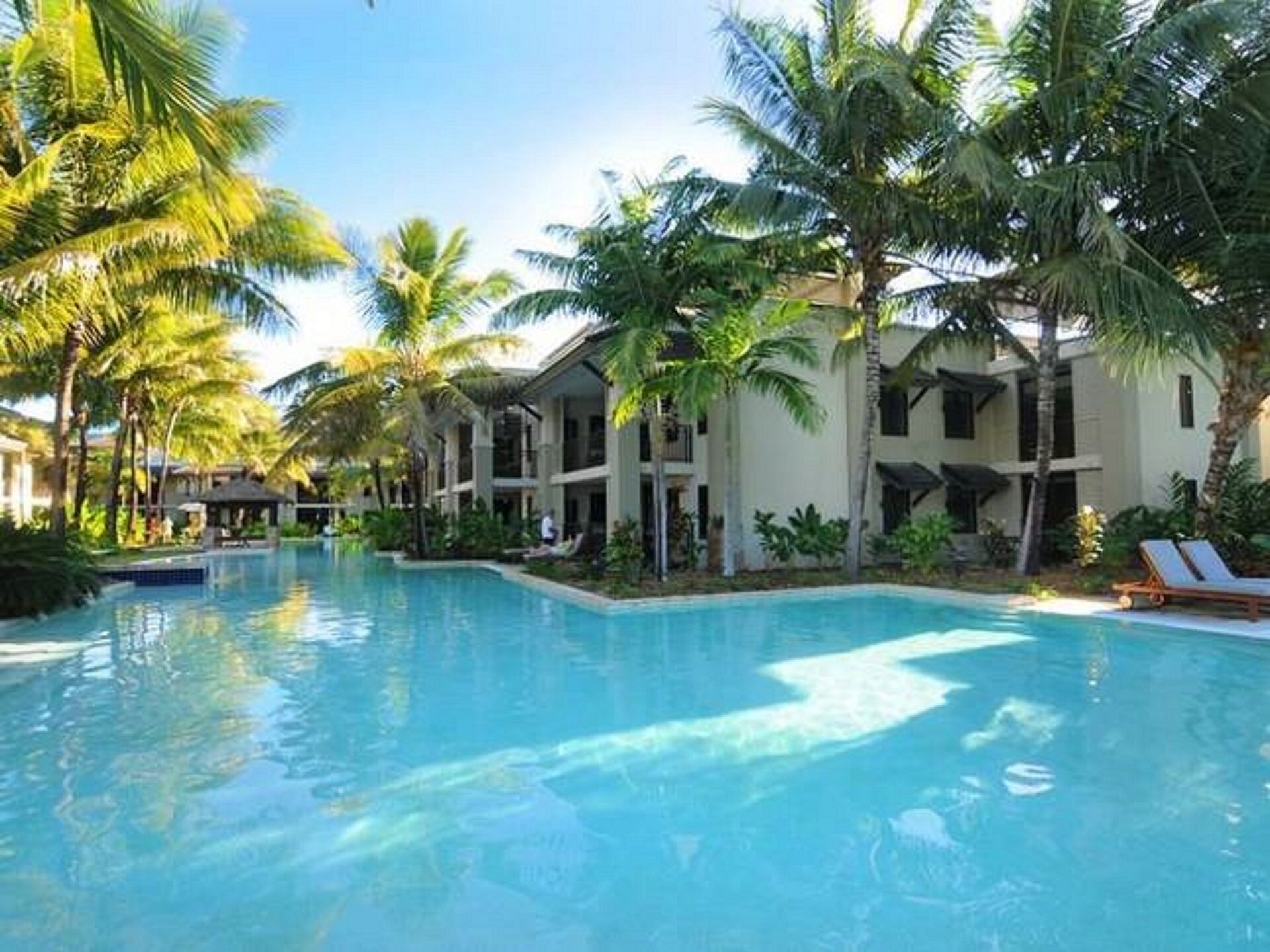 Sea Temple Port Douglas 3 Bedroom Penthouse