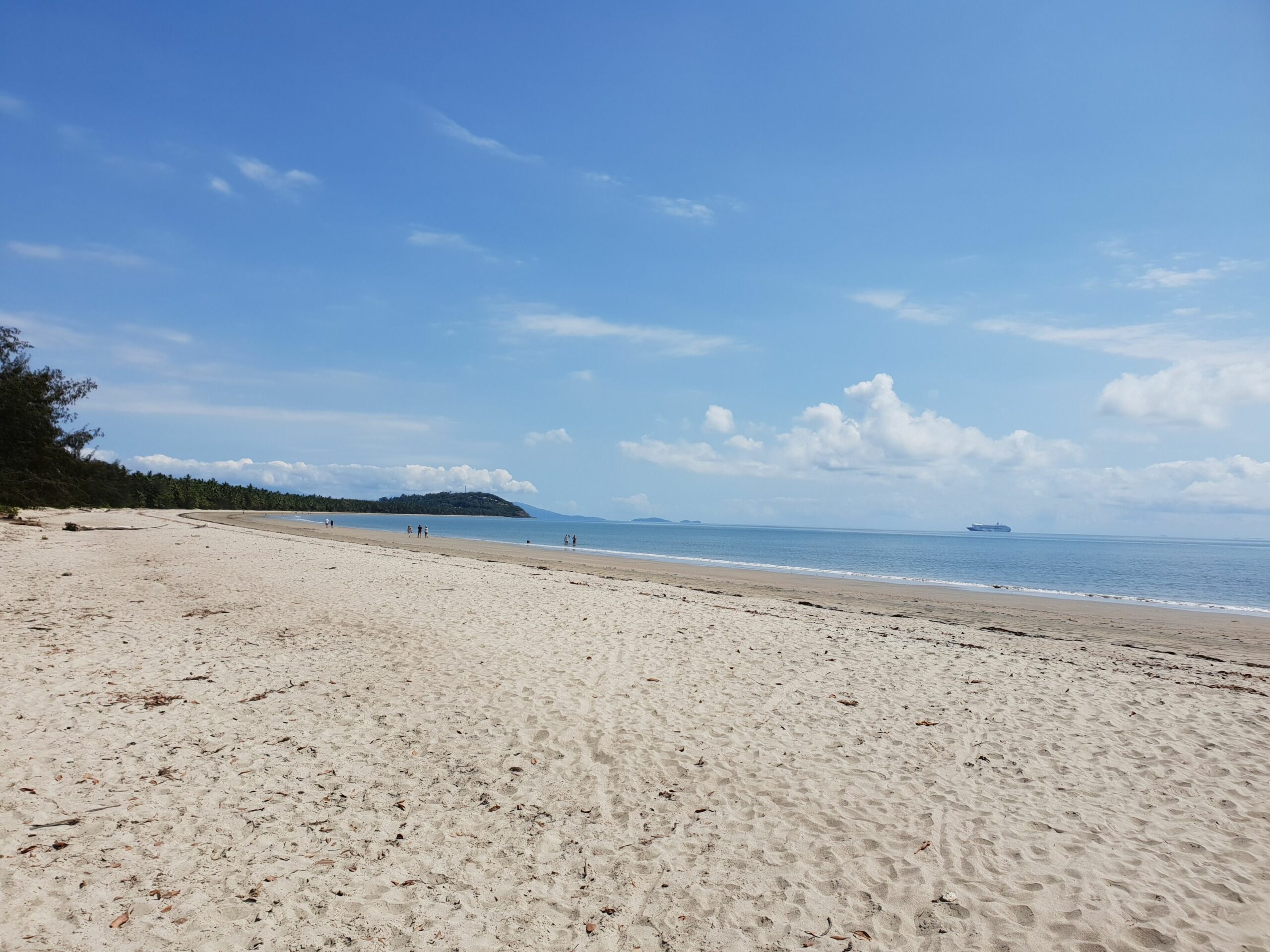 Footsteps to Four Mile - Port Douglas