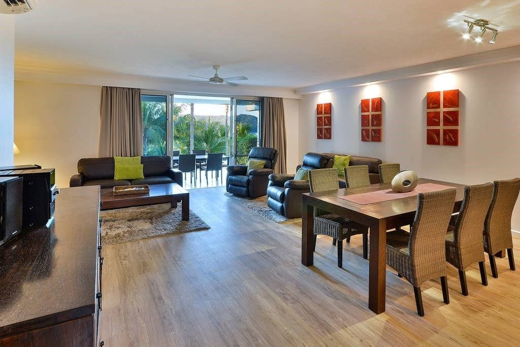 Poinciana Lodge 001 - Stunning Apartment on Hamilton Island