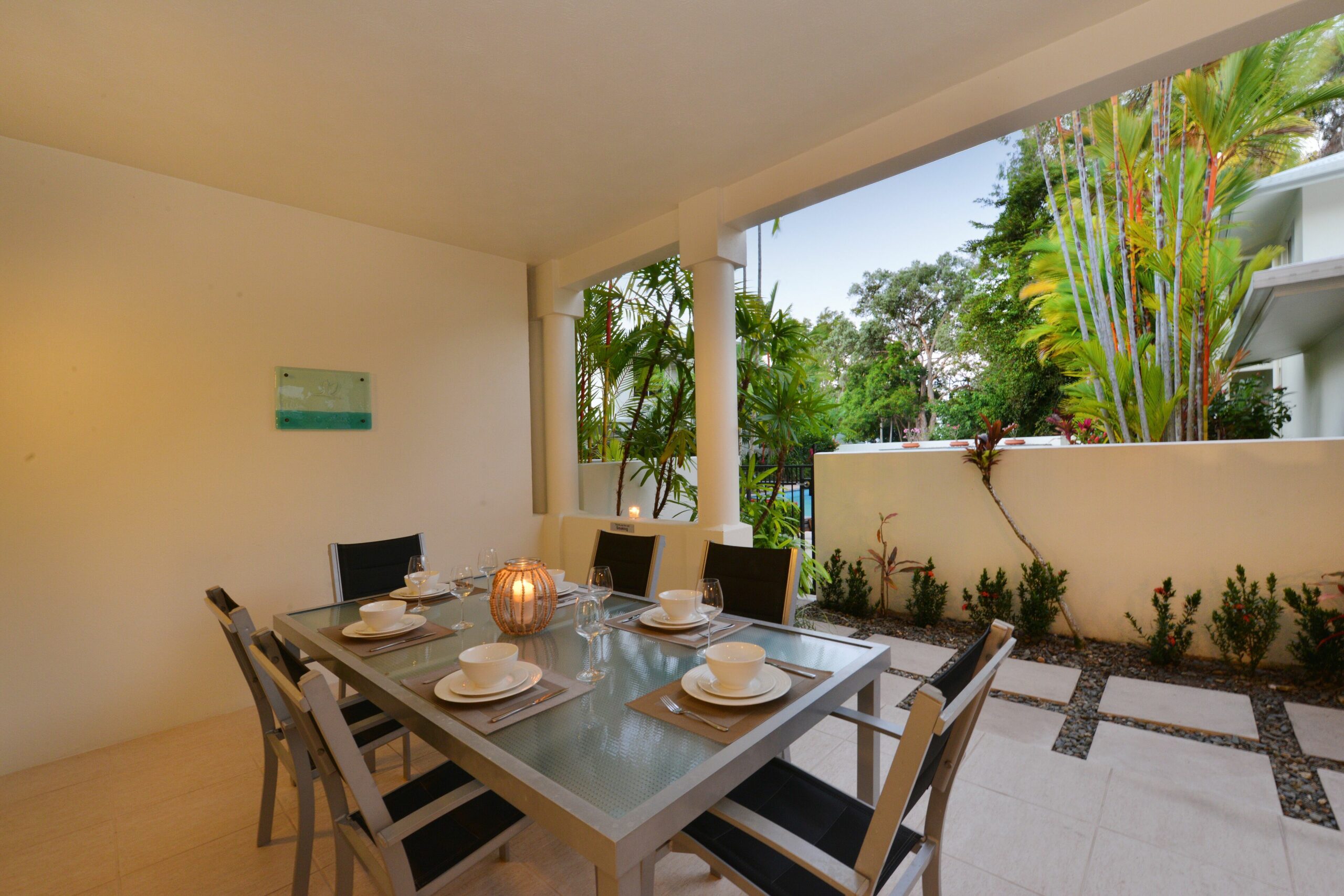 Beach View Villa- Newly renovated throughout.