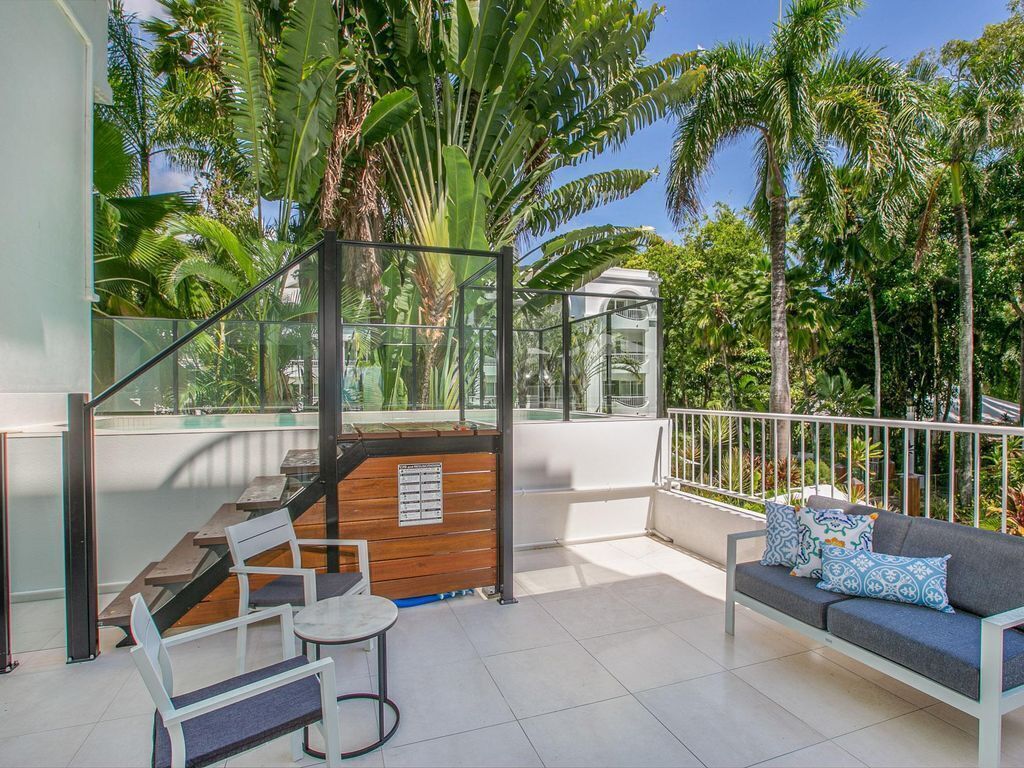 48 Alamanda, Palm Cove - Absolute Beachfront Apartment In Alamanda Resort With Private Pool