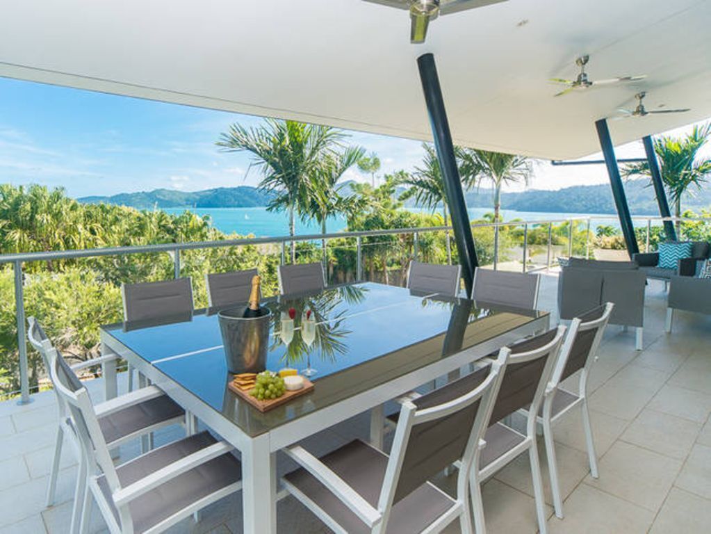 Peninsula 1 - Hamilton Island