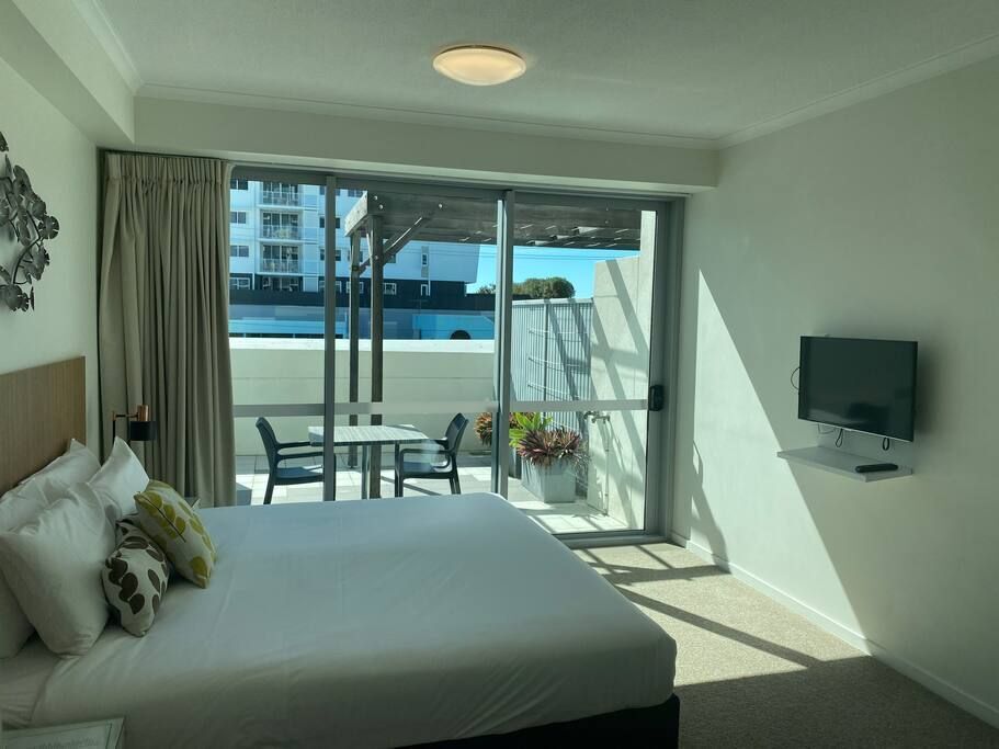 Hotel Room With Balcony Heart of Mackay