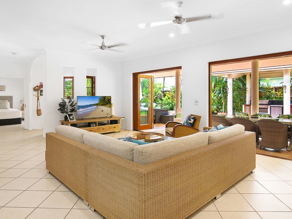 Beach Haven Port Douglas ~ Heated Private Pool