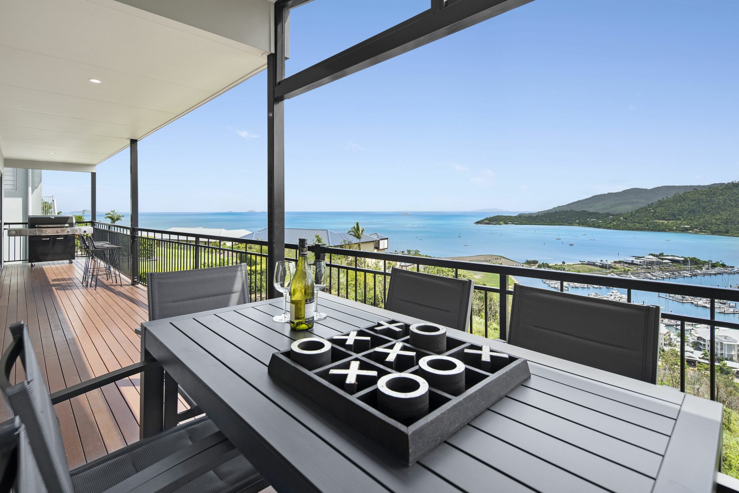 Airlie's Best View - Free Unlimited Wi Fi and Foxtel