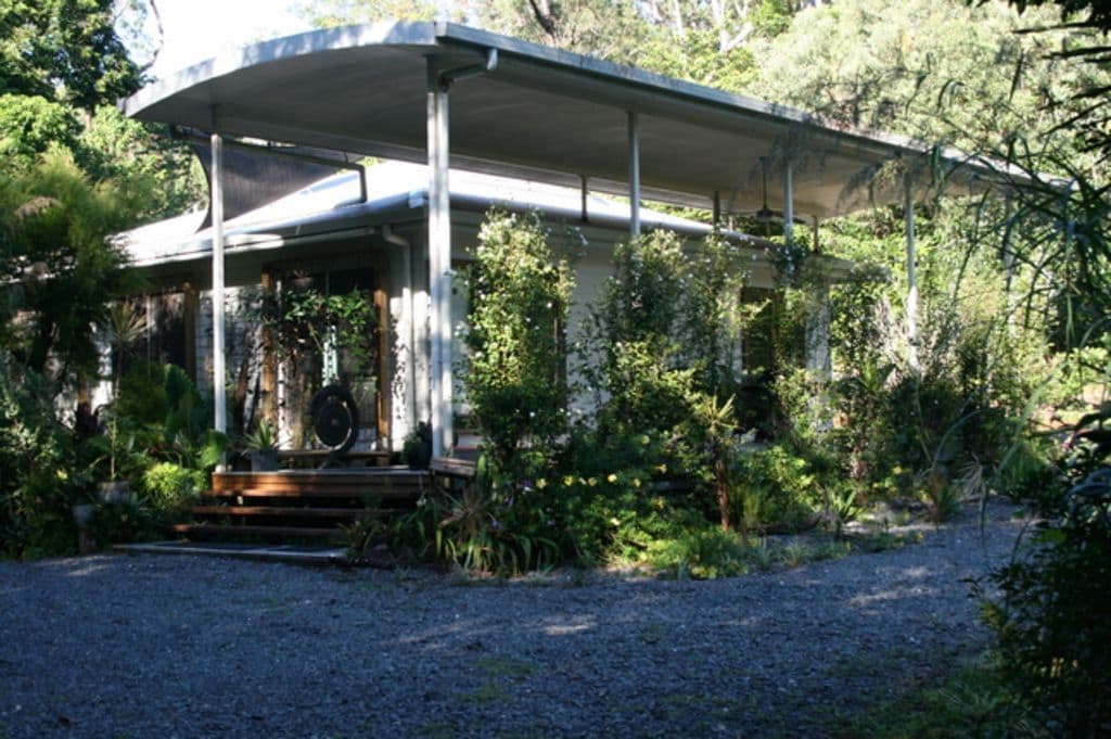 Saraswati’s Oasis Daintree Holiday Accommodation