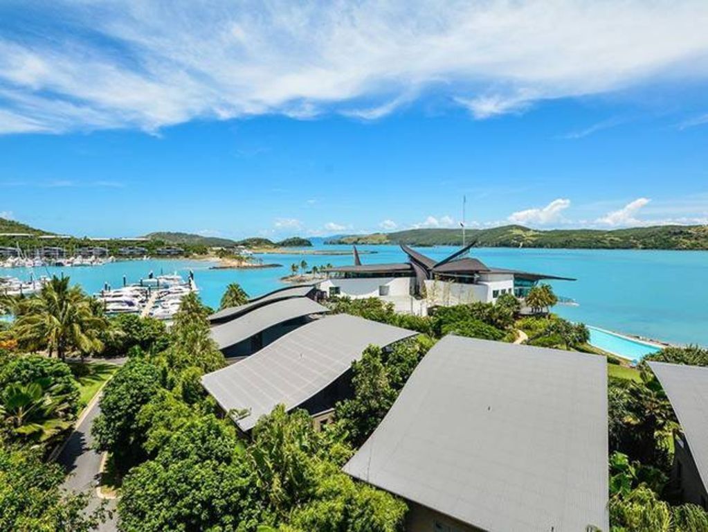 Yacht Club Villa 28 - Hamilton Island