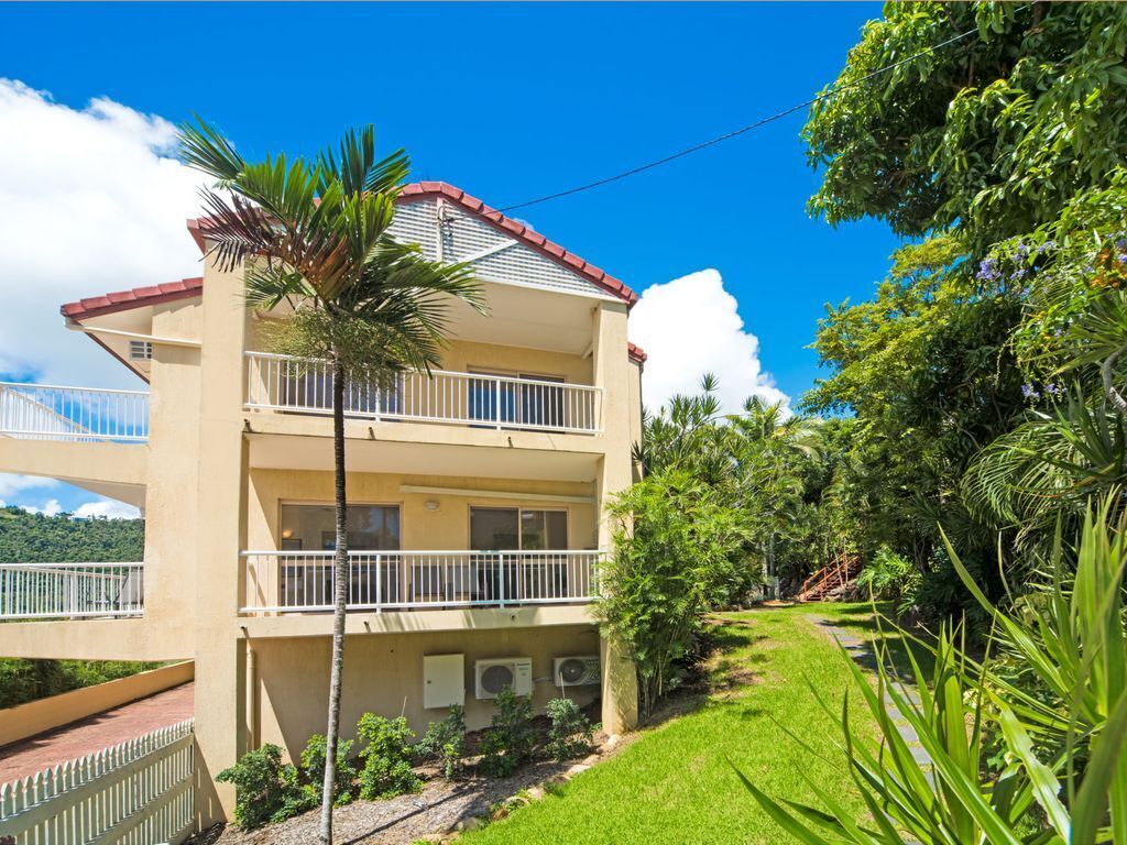 Beach House on Begley - Airlie Beach