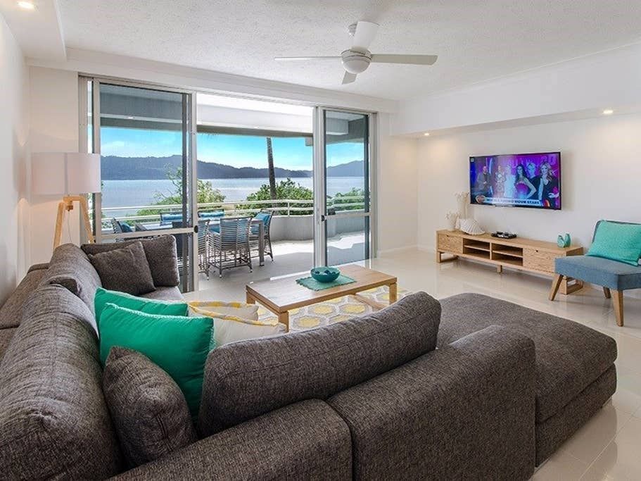 Frangipani 006 – Beachfront Apartment on Hamilton Island