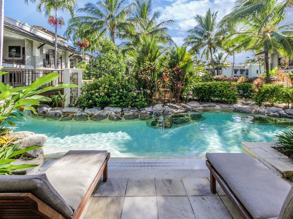 Swim Out 147 | Sea Temple Port Douglas