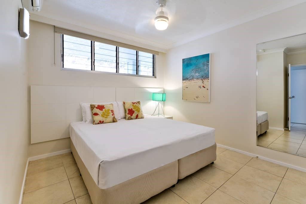 Lagoon Lodge 105 - Beachfront Apartment on Hamilton Island