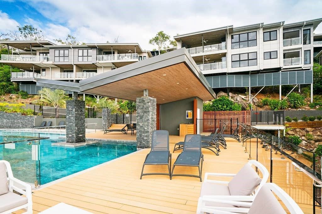 Hidden Cove 6 - Stunning Seaview Apartment on Hamilton Island