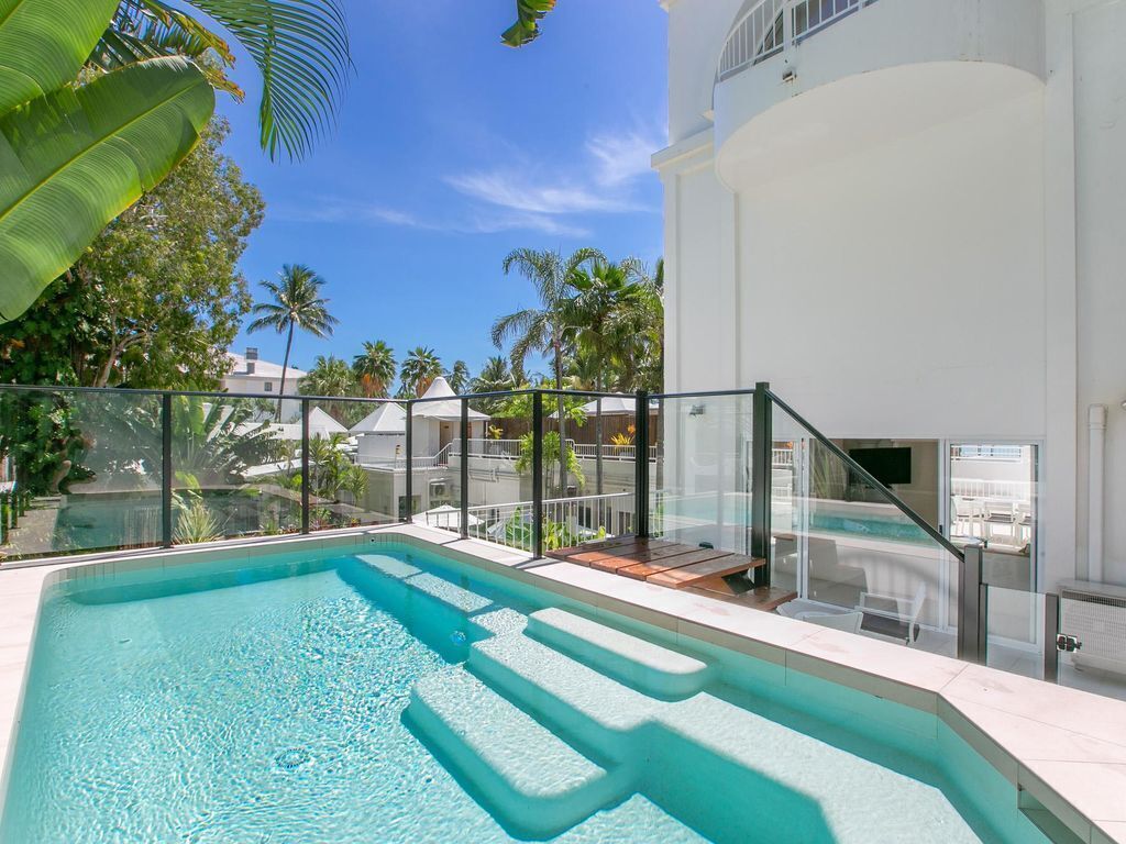 48 Alamanda, Palm Cove - Absolute Beachfront Apartment In Alamanda Resort With Private Pool