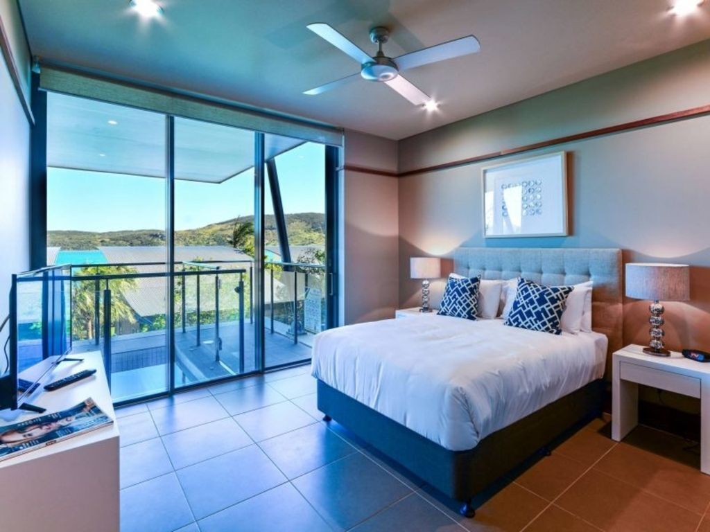 Yacht Club Villa 28 - Hamilton Island