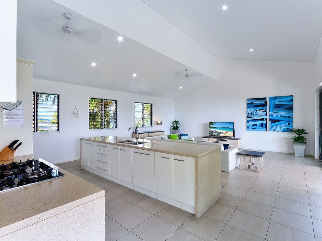 Peninsula 6, Hamilton Island