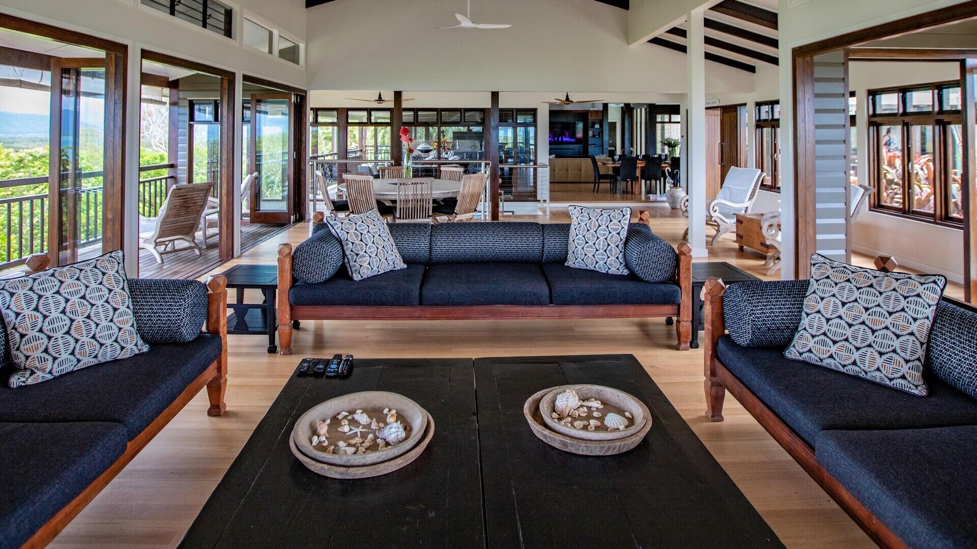 Bangalow - Luxurious Residence Port Douglas