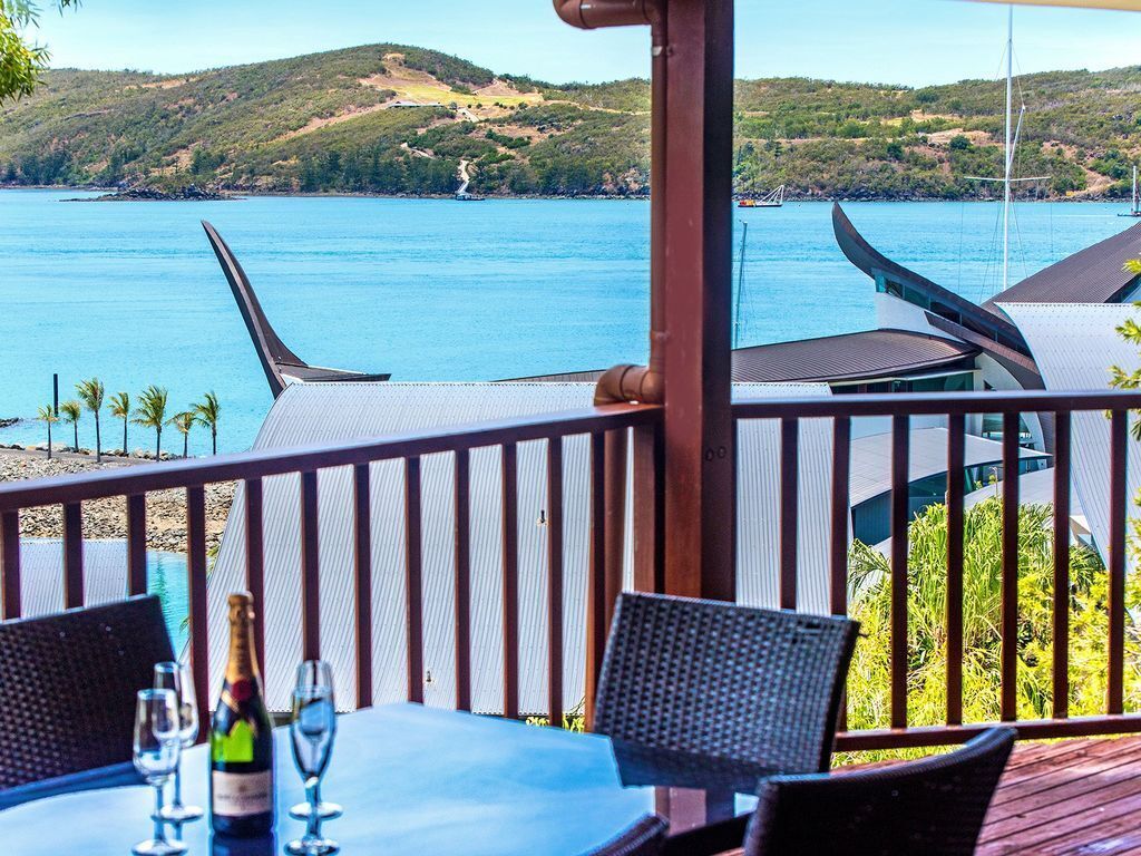 Casuarina Cove Villa 1 on Hamilton Island by Hamorent