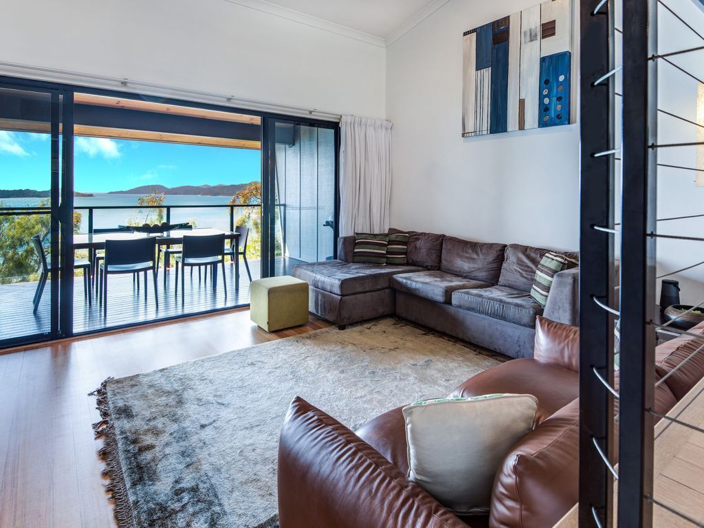 Shorelines 14 - Seaview Apartment on Hamilton Island