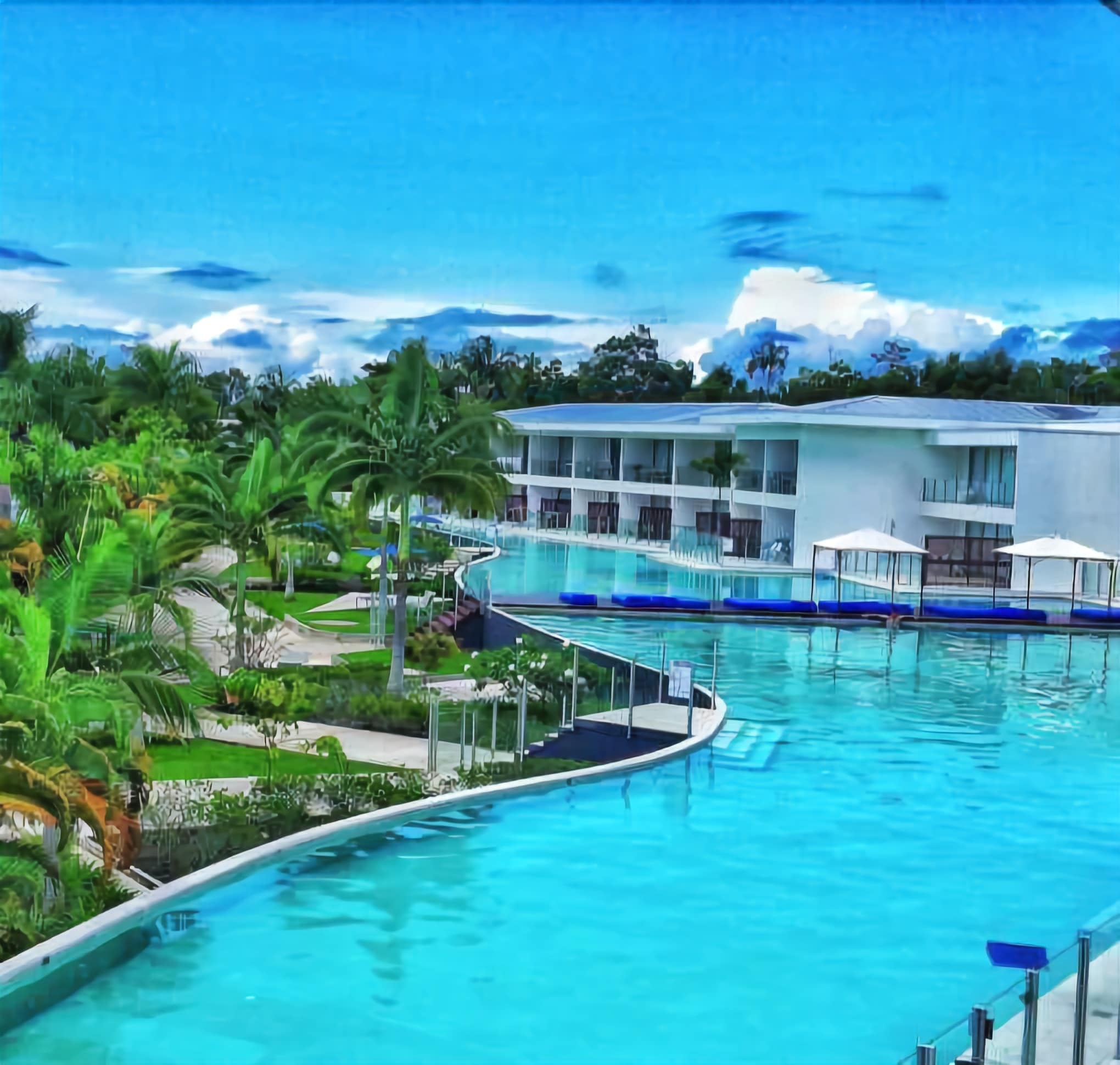 Pool Resort 62 ~ Beautiful Port Douglas