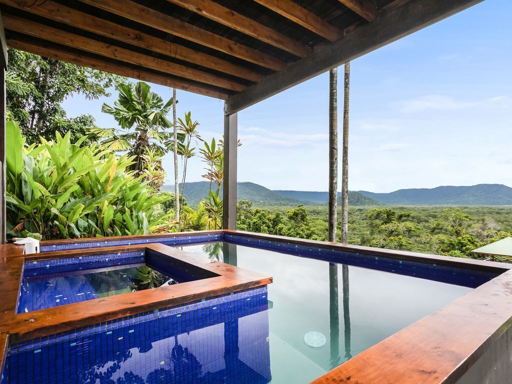 Daintree Holiday Homes - La Vista - Ocean Views With Private Pool & Jet Spa