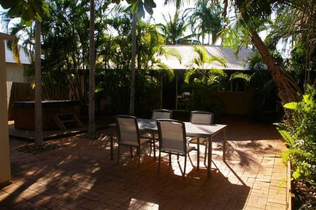 Palm Villa - Pet Friendly Broome